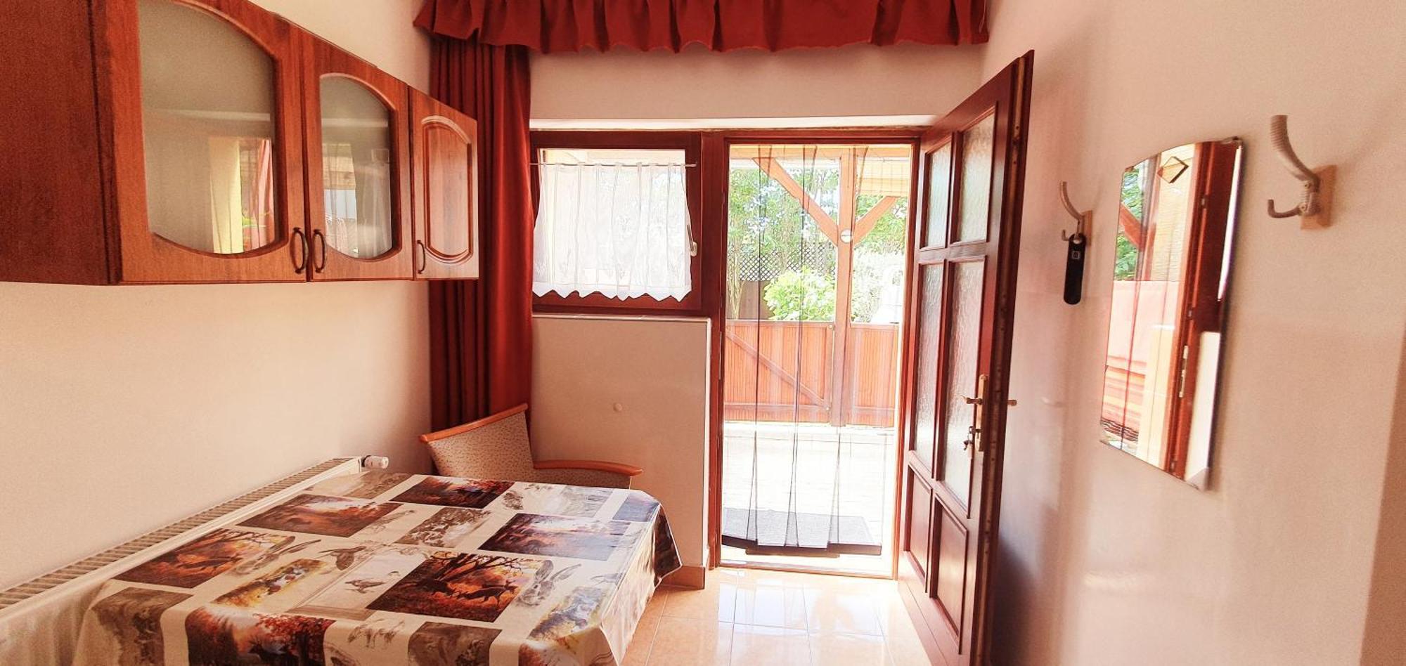 Apart Julia Villa เฮวิซ ภายนอก รูปภาพ